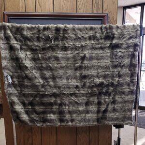 NWT Dark Gray Faux Fur Blanket